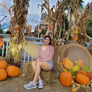 Meet your Posher, Idalia